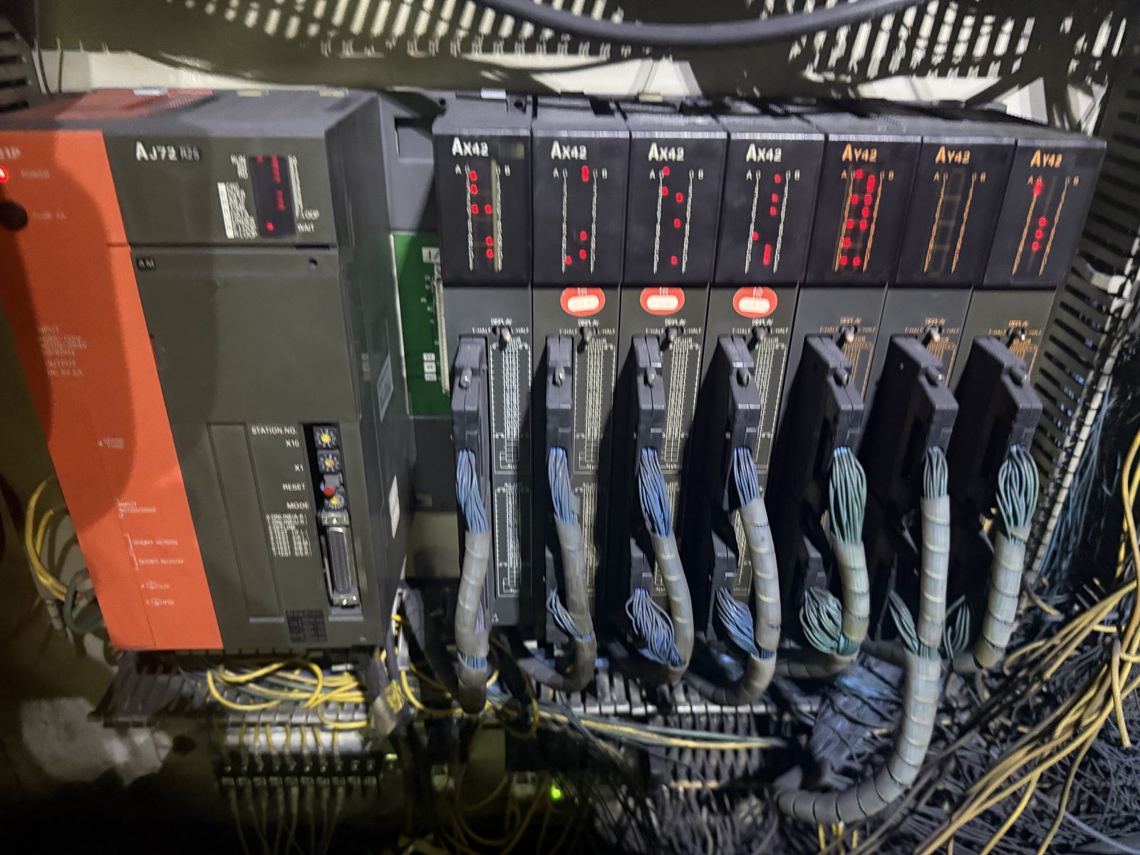 20 年老 A 系列 PLC 整套換成 iQ-R